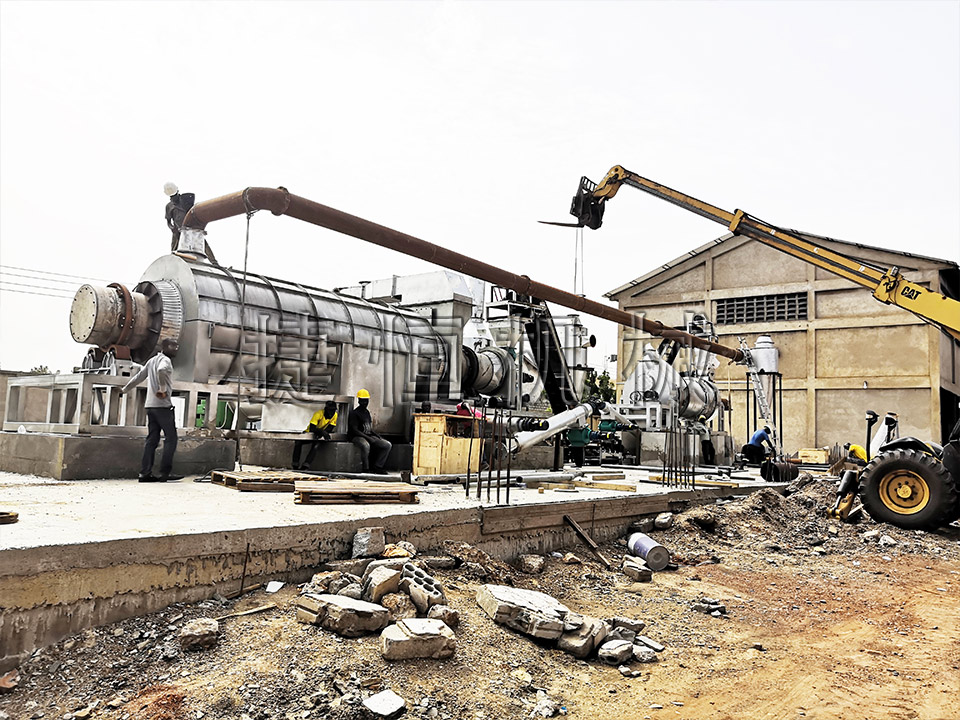 加納炭化機現(xiàn)場