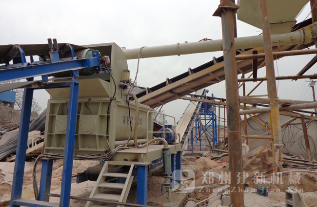 湖南長沙300噸穩(wěn)定土拌和站現(xiàn)場(chǎng)案例
